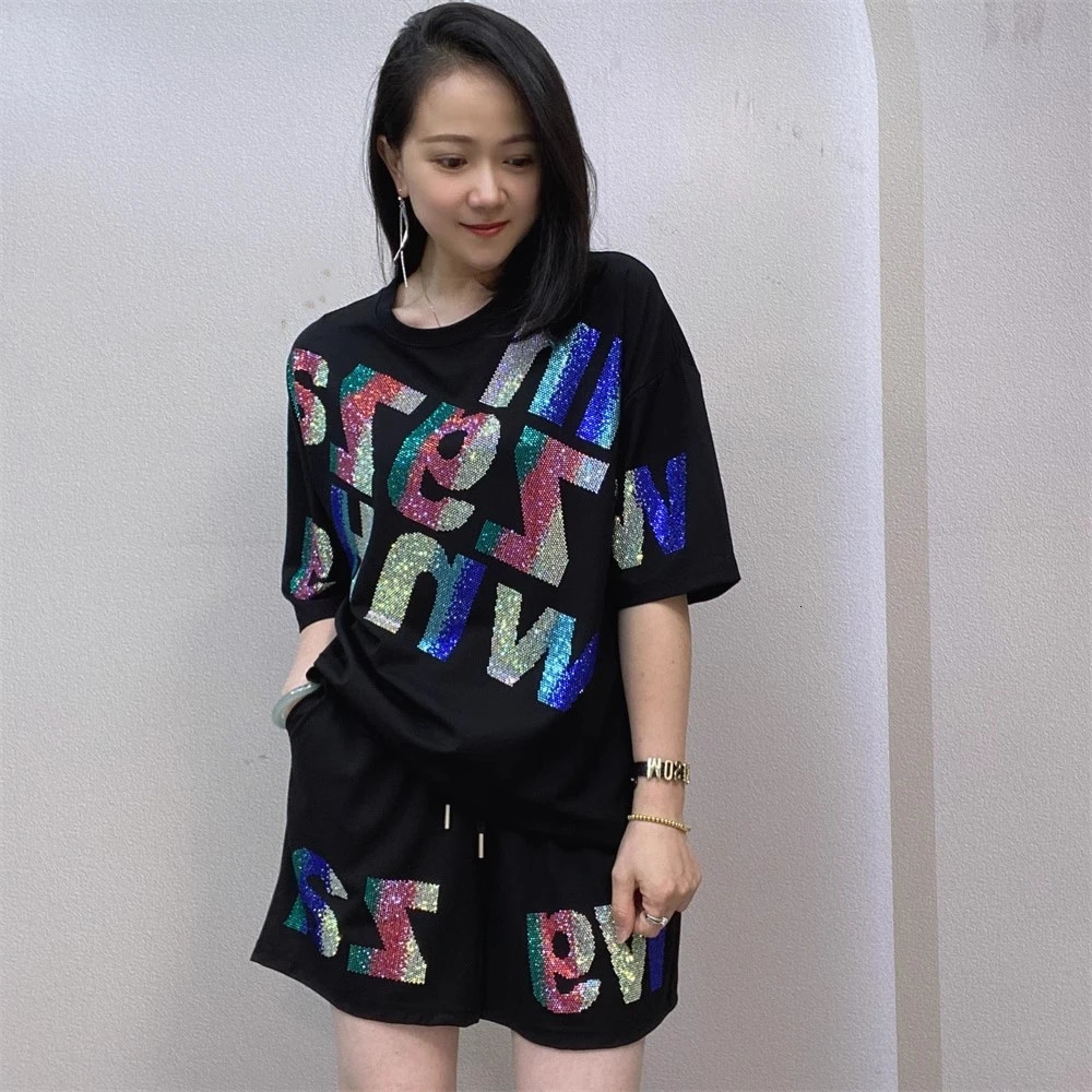 Diamonds Letter Fashion Plus Size Two Piece Set American Street Vintage Crew Neck Top Elastic Waist Shorts 250516Z