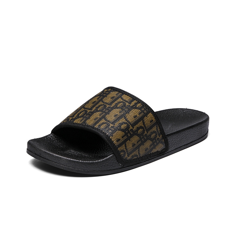 Free shipping designer cross-border large-sized 46 men's slippers, trendy beach shoes for summer wear, soft and casual men's shoes, lightwei