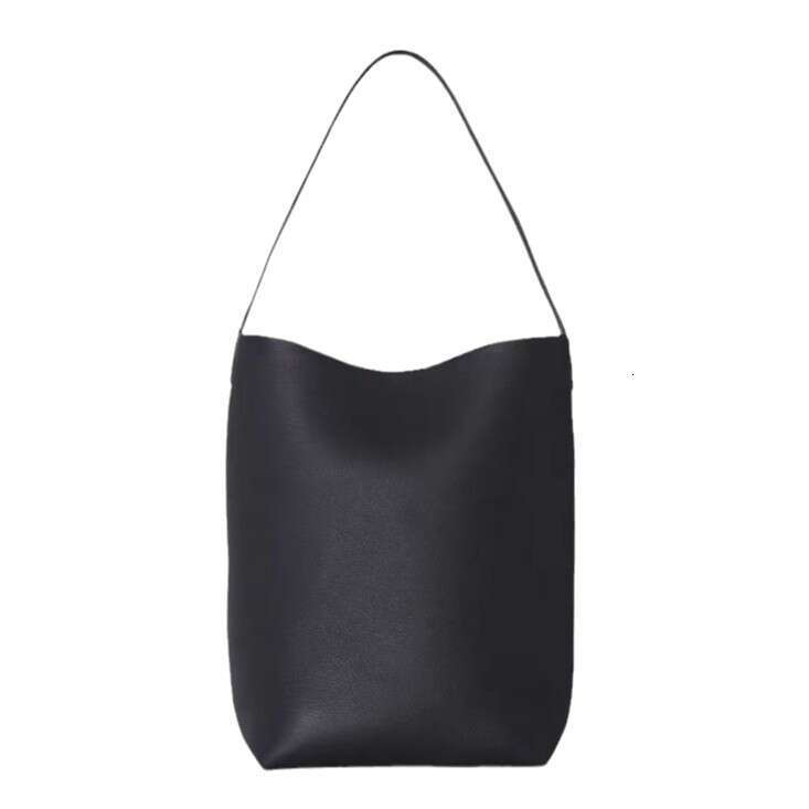 Row's new niche high-end large capacity single shoulder tote bag, black top layer leather commuting bucket bag