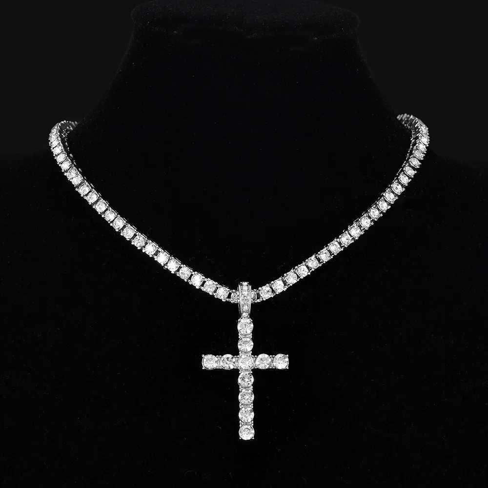 Men Women Hip Hop Cross Pendant Necklace With 4mm Zircon Tennis Chain d Out Exquisite Bling Jewelry Fashion Train Creative XJ250524