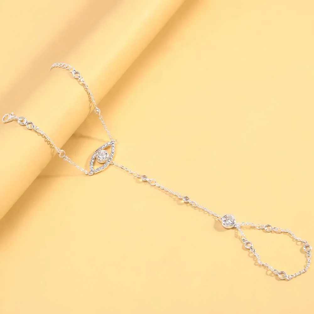 Stonefans Fashion Evil Eye Bracelet Rhinestone Hand Jewelry for Women 2024 Halloween Finger Bracelet Ring Accessories Gift XJ250524