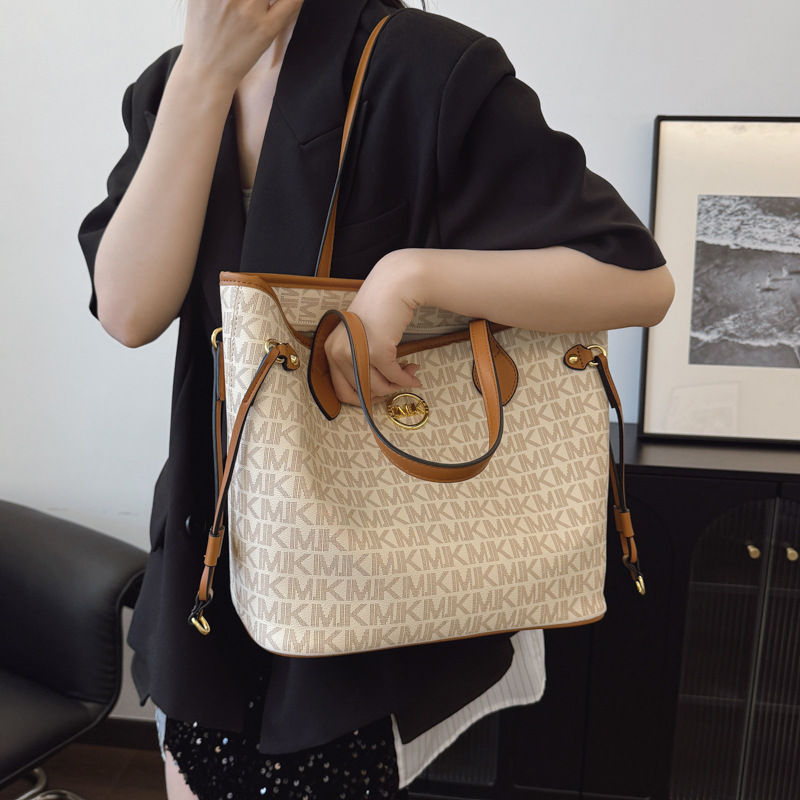 Large-capacity bags women new women's armpit commuting tote bag all the temperament shoulder bag 2025s hot