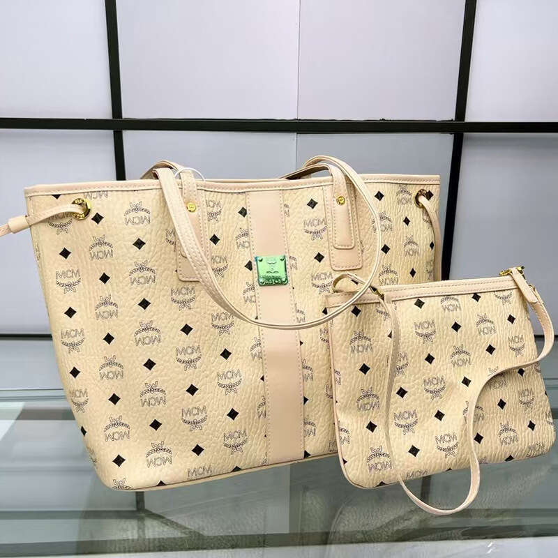 Mcmpurse 2025 Tote Women's Bag Large Capacity Fashion Versatile Commuter Versatile Single Shoulder Underarm Bag Printed Mother And Child Handbag 528