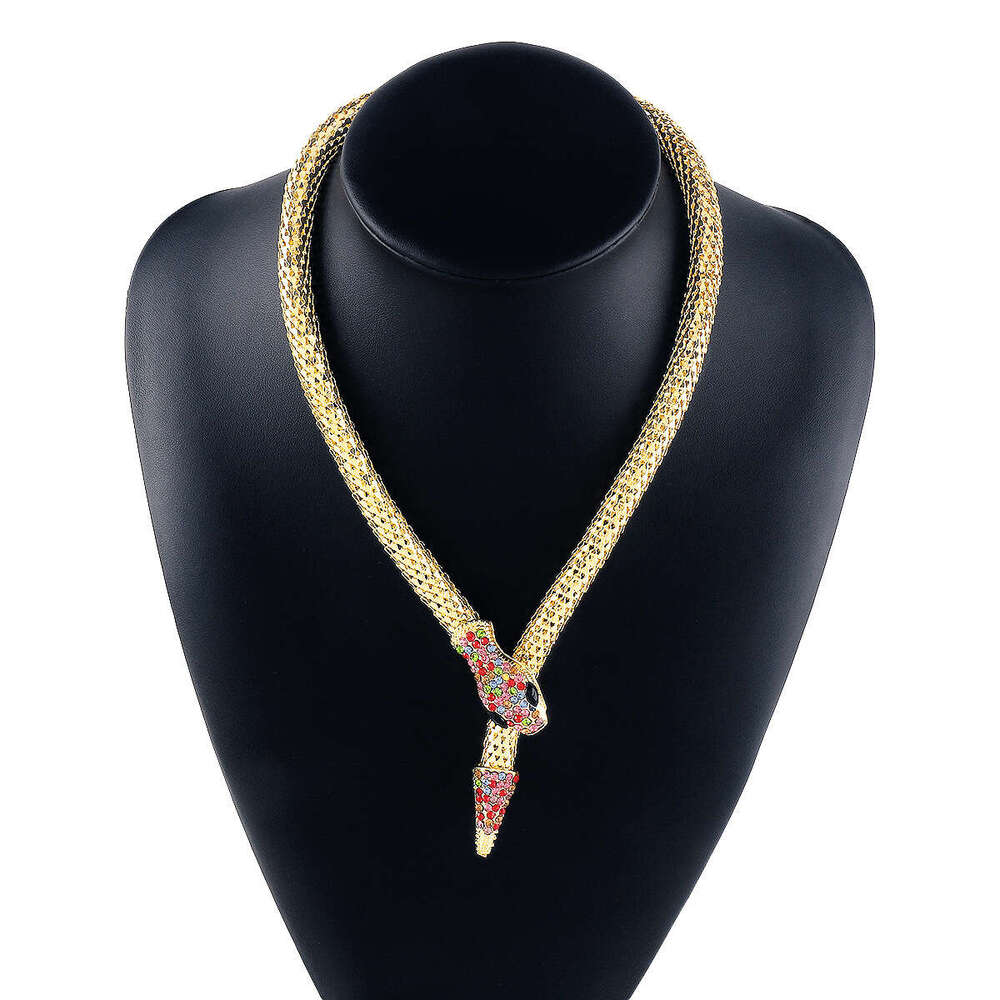 Exaggerated Snake Punk Personalized Hip Hop Style Necklace Fashion Cool Street Shooting Show Micro Inlaid Neck chain