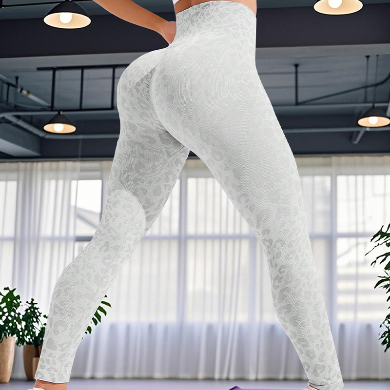 Leopard Print Women's High-Waisted Yoga Leggings with Waist Control - Perfect Fit for Running