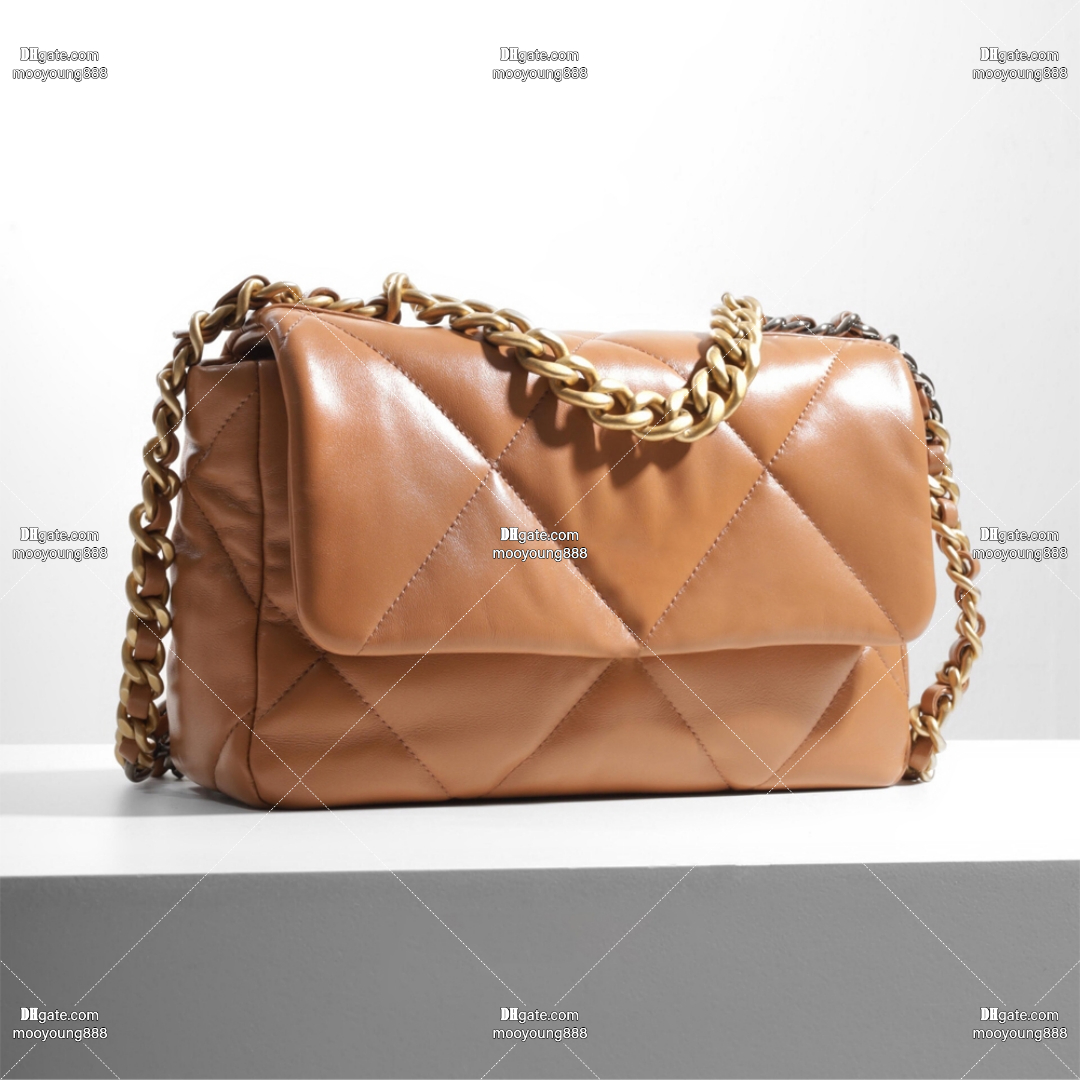 12A Upgrade Mirror Quality Designer 19 Flap Bag Small Medium Lambskin Quilted Crossbody Purse Real Leather Handbags for Women Brown Shoulder Gold Chain Bags with Box