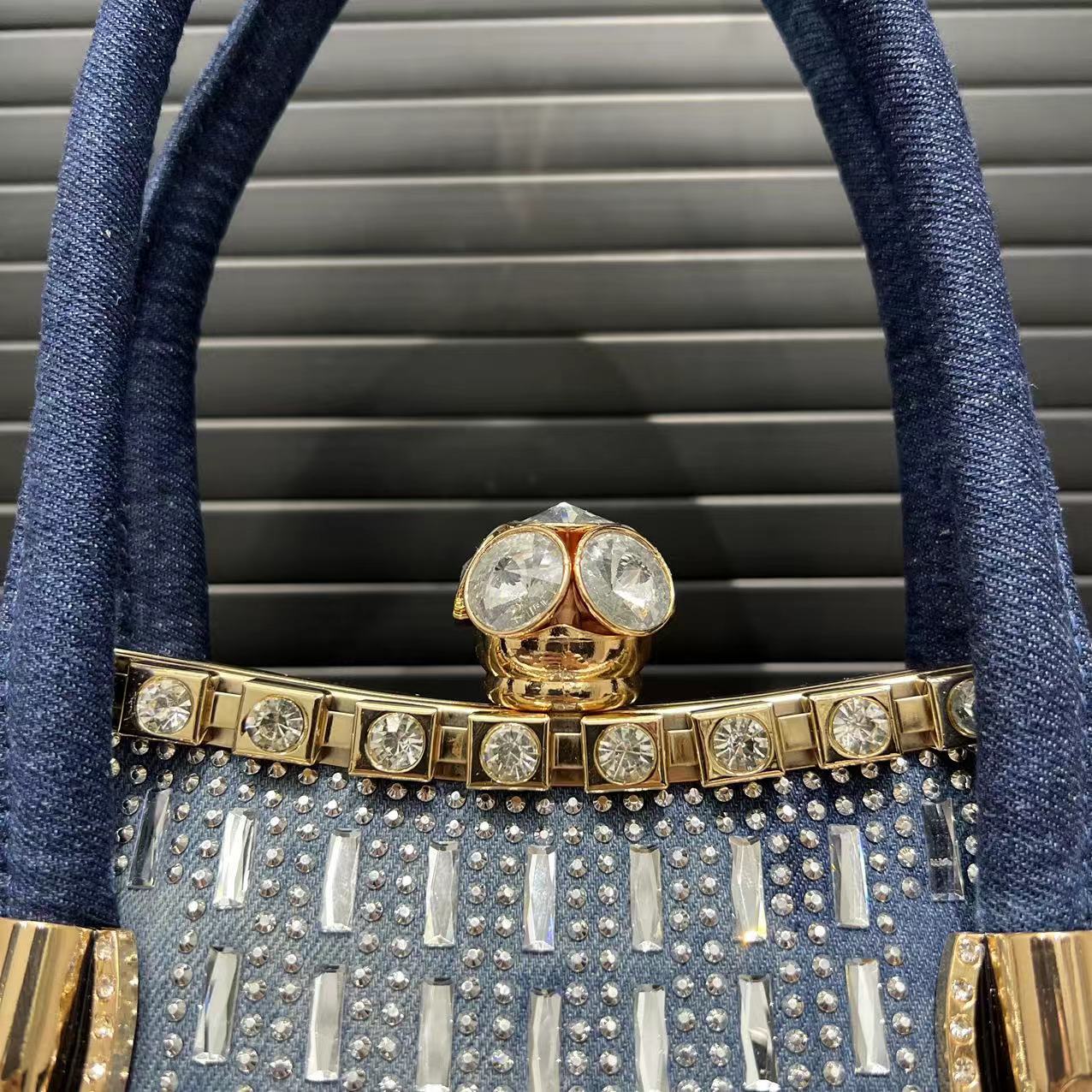 Ladies' denim diamond woven tote bag with large capacity, trendy personality, simple single shoulder crossbody bag