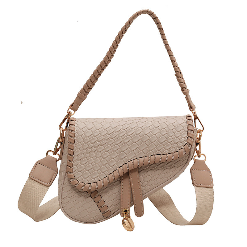 Free Shipping Designer Bag Fashionable Versatile Underarm Solid Color Woven Single Shoulder Crossbody Bag New Trend And High-end Feel Handbag Saddle B