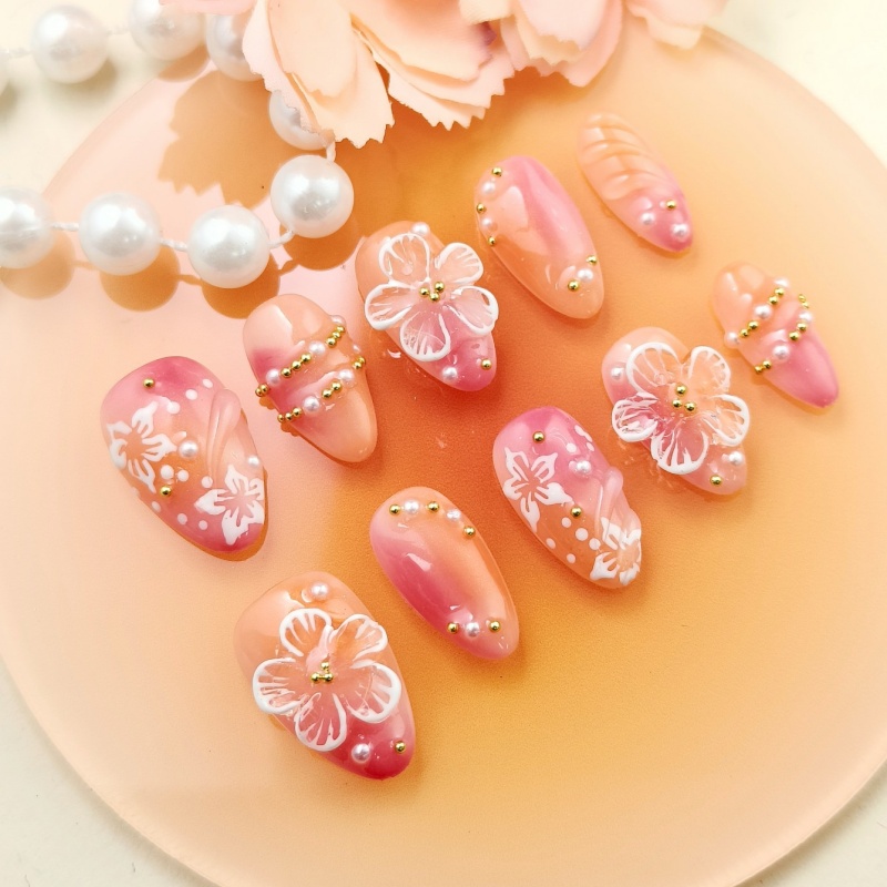 10pcs Sweet Handmade Press-on nails Short Almond Nails Bundle Hand drawn 3D Flowers Pearl Contrast color Finished nail stickers Free storage box jelly