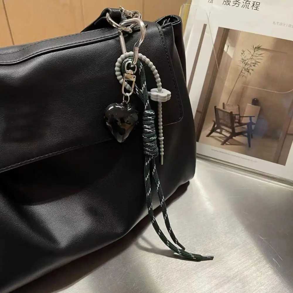 Fashionable Heart Leather Rope Keychain Handmade Y2K Bag Pendant Ornaments Cherry Bow Mobile Phone Lanyard Gifts Z251023