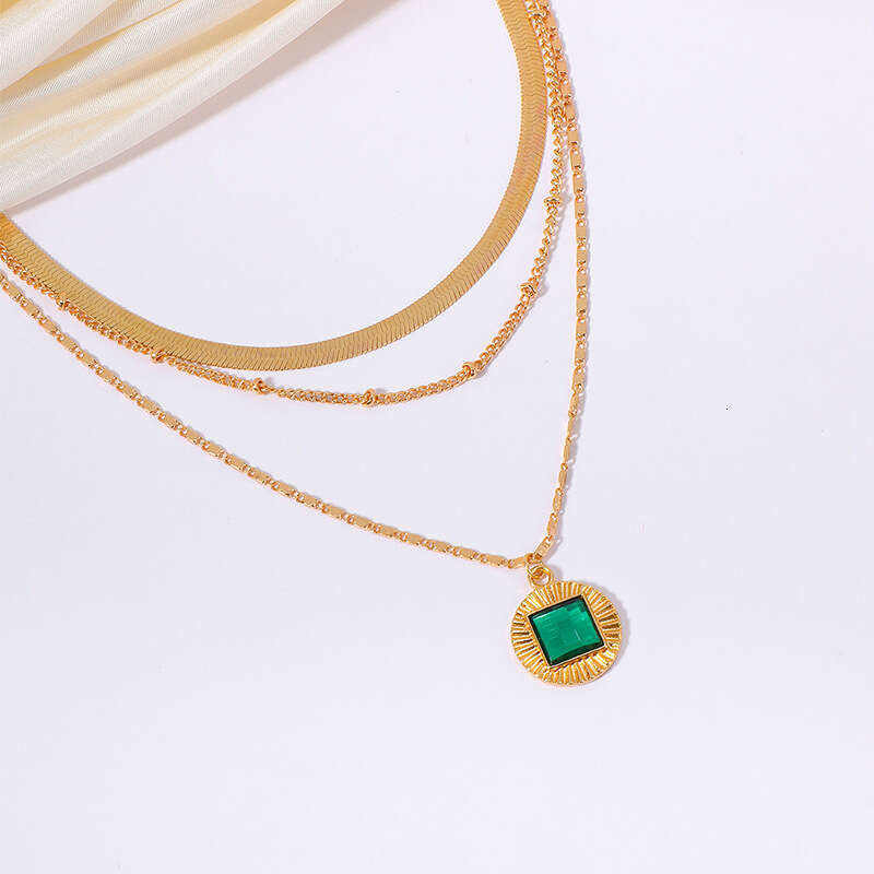 Hot selling green pendant with multiple layers alloy chain necklace fashionable accessory
