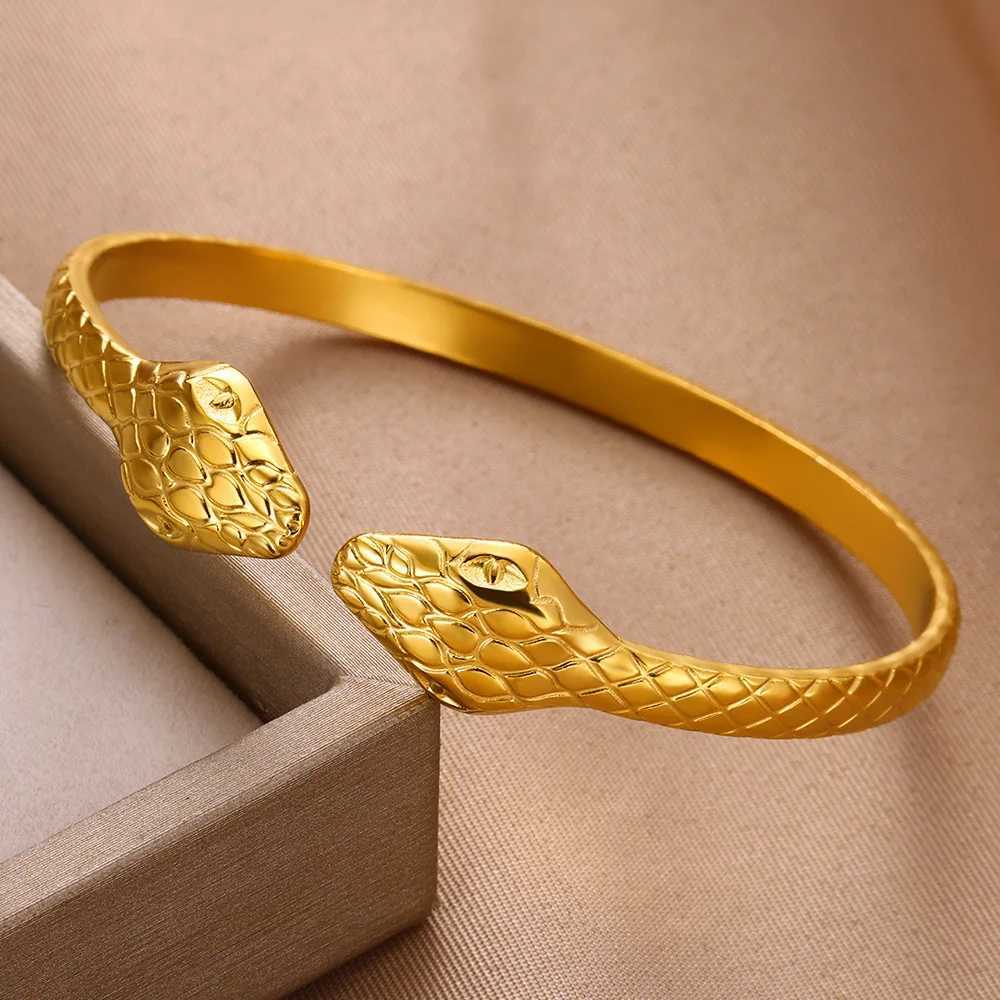 Stainless Steel Snake Bangle Bracelet For Women Vintage Gold Color Aesthetic Charm Bracelet Daily Wear Jewelry Gift mujer XJ250524