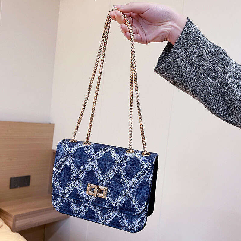free shipping mini bag 2025 New Cowboy Style Mobile Women Summer Mini Luxury Chain Small Bag Single Shoulder Crossbody Bag for Women