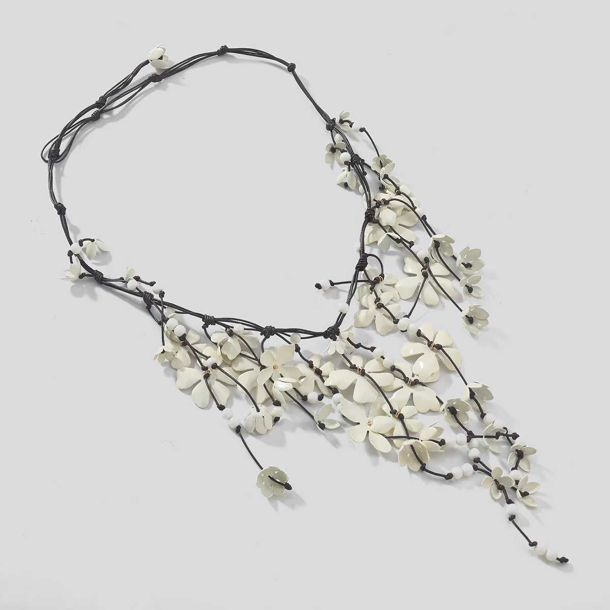 Multi-layered Waterfall Shed White Flowers Necklace for Women Boho Handmade Chains Tassels Necklaces Jewelry Accories XJ250524