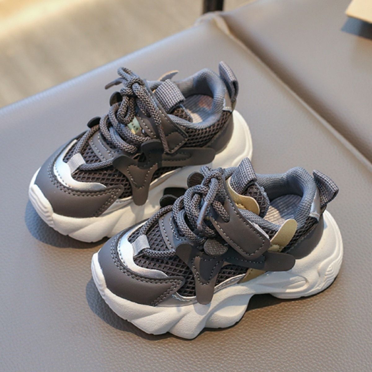 Kids Shoes Girls Sneakers Mesh Toddler Casual Tennis Sneakers Spring Fashion Running Sport Girl Platform Shoes Balck Purple Khaki Sizes US5.5C-US12.5C