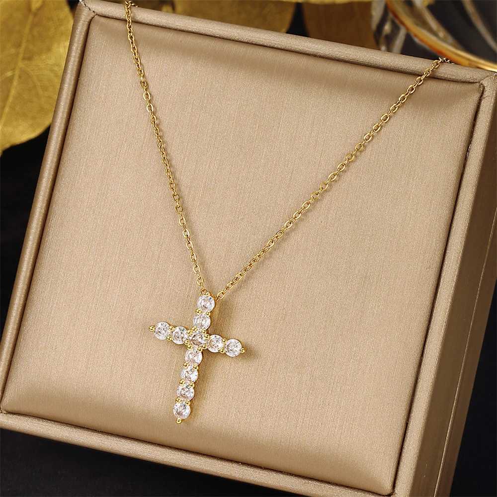 Religious Zircon Cross Rosaries Necklace Jesus Prayer Curcifix Pendant Chain Necklaces Maltese Latin Cross Choker Baptism Gift XJ250524