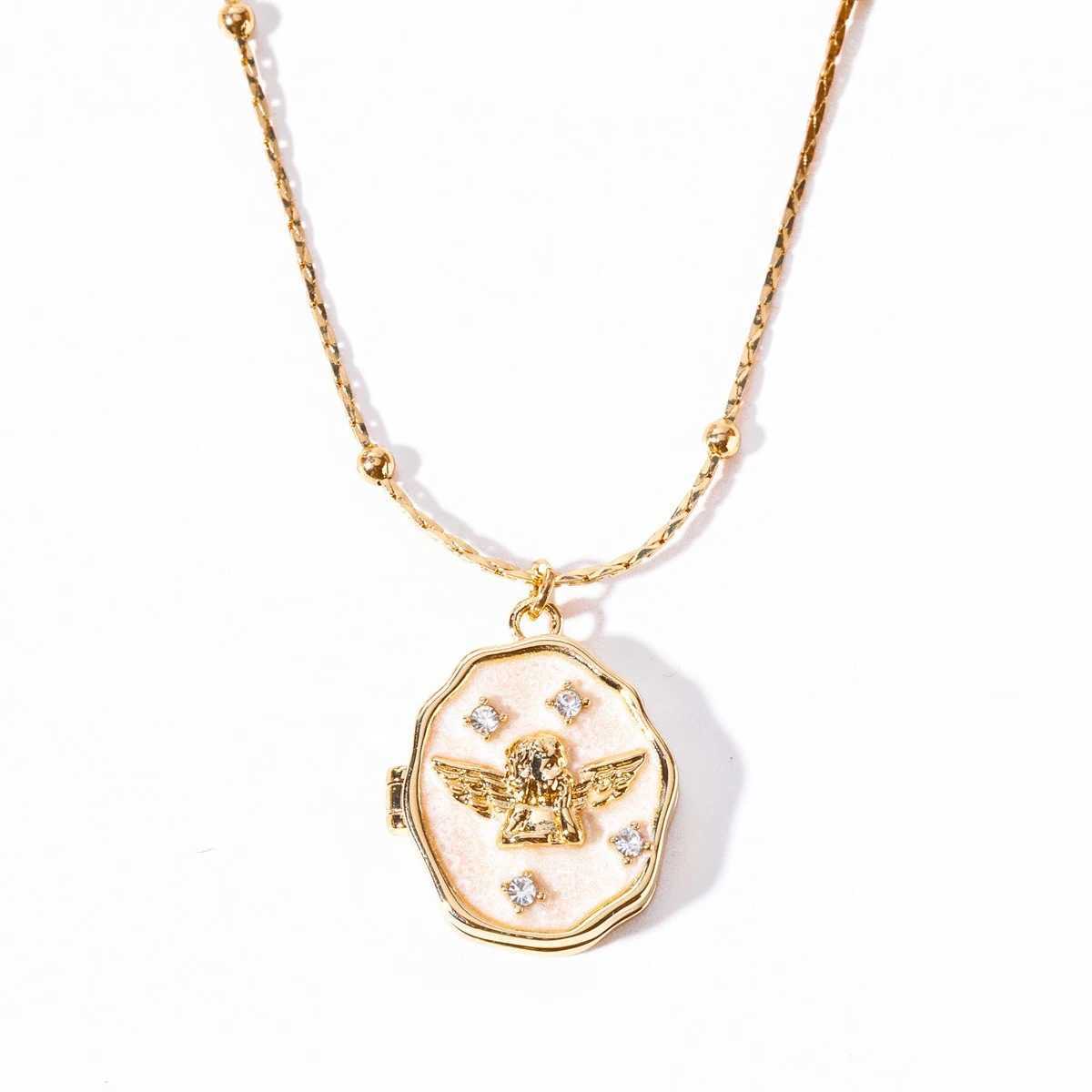 Angel Opening and Closing Album Box Necklace Pet Photo Frame Necklace Womens Art Retro Collar Chain XJ250524