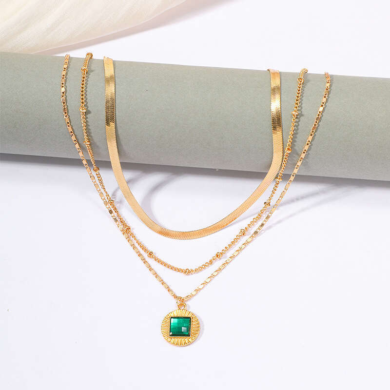 Hot selling green pendant with multiple layers alloy chain necklace fashionable accessory
