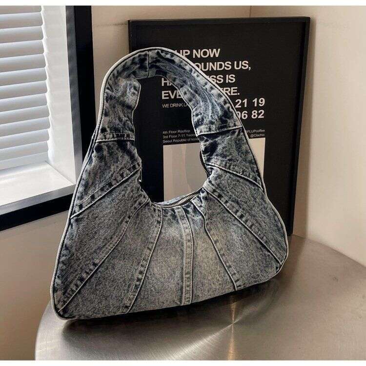 women handbag Do old retro 2025 new high-end denim armpit bag niche large capacity commuting shoulder bag