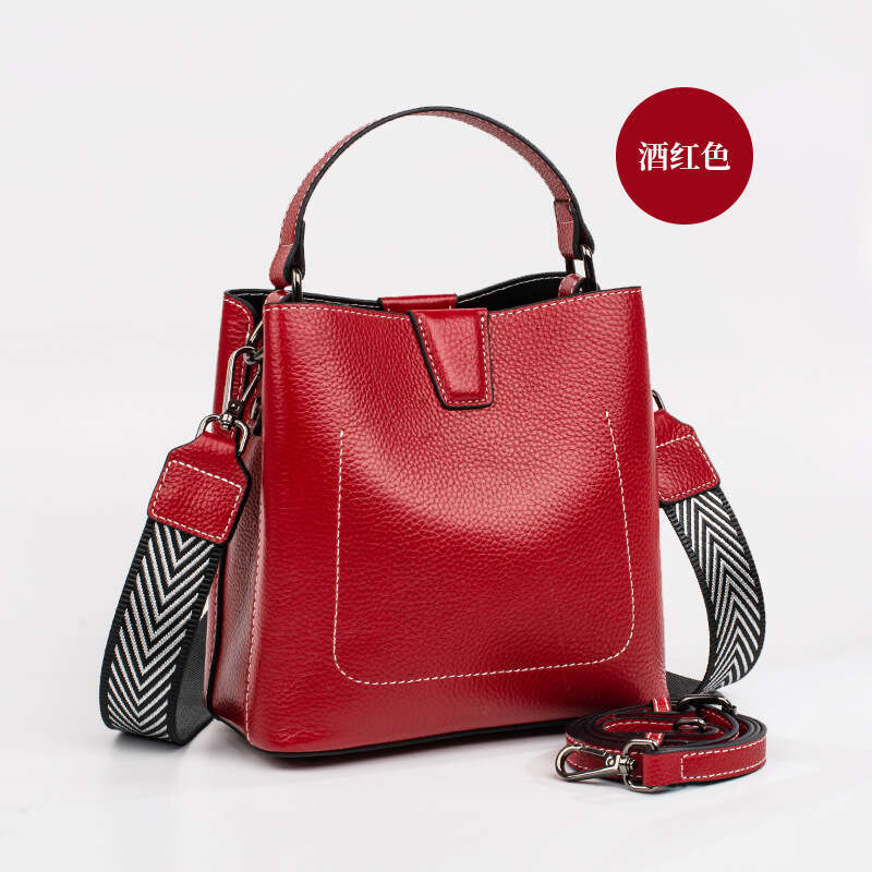 Tote Bag New Tide Fashion Large Capacity Real Cowhide Shoulder Women S Earth Exquisite Versatile Crossbody Water Bucket Bag Lady Bags