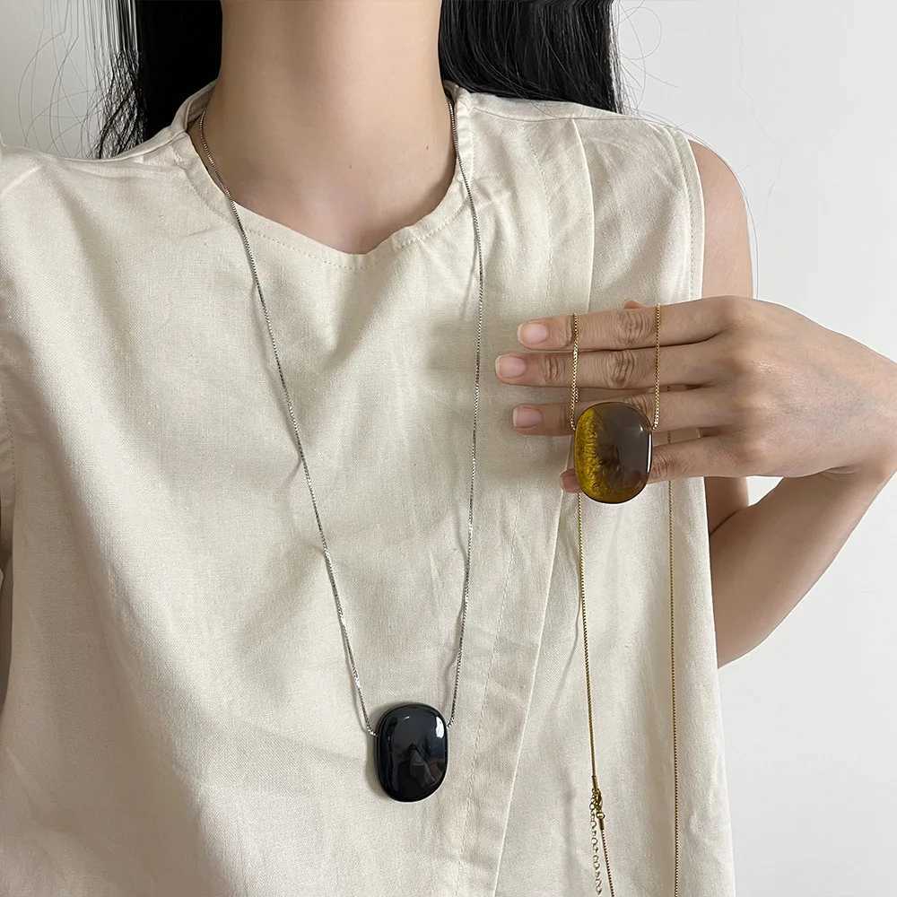 New Niche Square Tiger Eye Stone Long Obsidian Pendant Necklace for Womens Versatile Jewelry Accories XJ250524