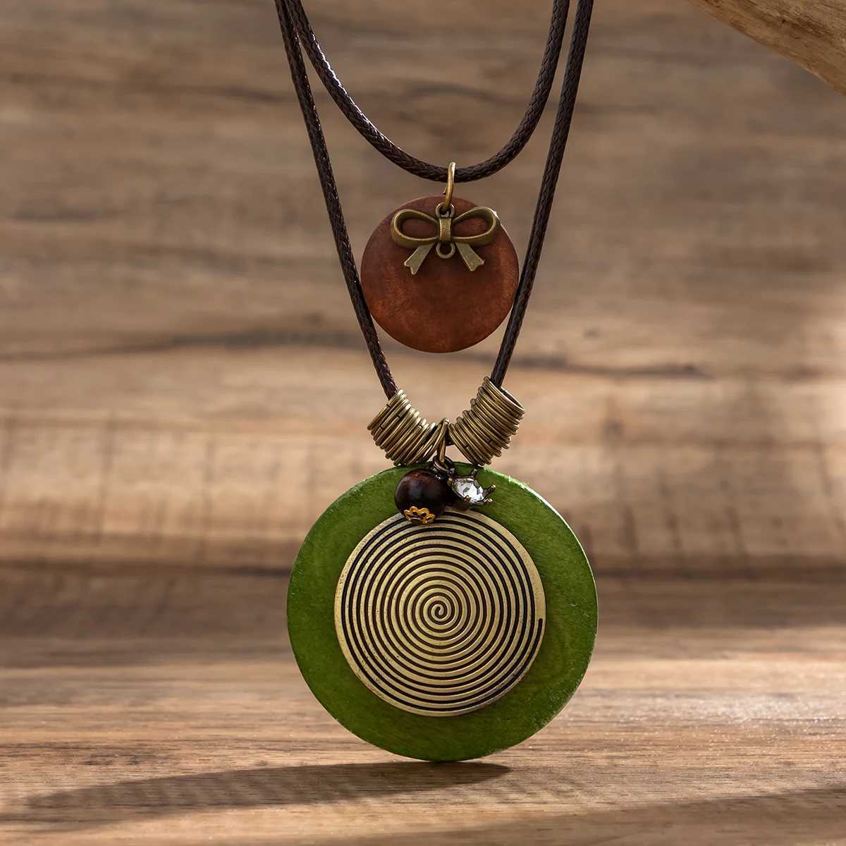 Vintage Rope Chains with Big Round Pendants Necklace for Women Exaggerated Large Accories on Neck 2024 Fashion Jewelry Female XJ250524