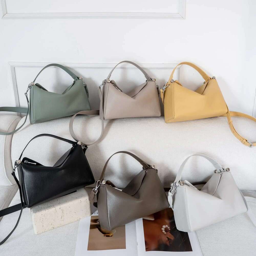 Designer Bags 2025 Genuine Leather Fashion Women Shoulder Crossbody Green Bag Yellow Designer Soft Cowhide Ladie Handbag Female Apricot Luxury Bag