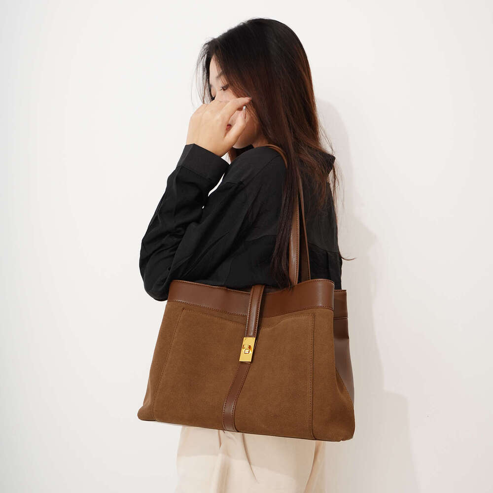 Tote Bag Matte Tote With Niche Design High End Texture Work And Commuting Women S Bag Handheld Underarm Shoulder Bag Lady Bags