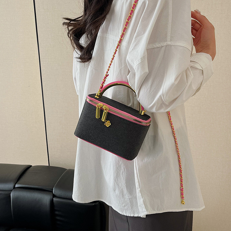 New Fashion Korean trend Women's Handbag, New Fashion Shoulder Bag Designer, Daily Commuting Fashion Women's Crossbody Bag