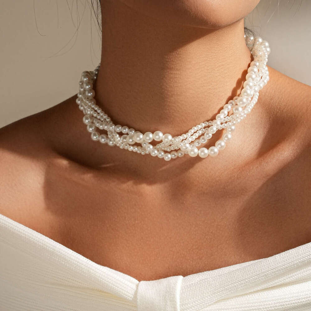 Hand woven multi layer Fried Dough Twists imitation pearl chain light high level French temperament collarbone chain beads