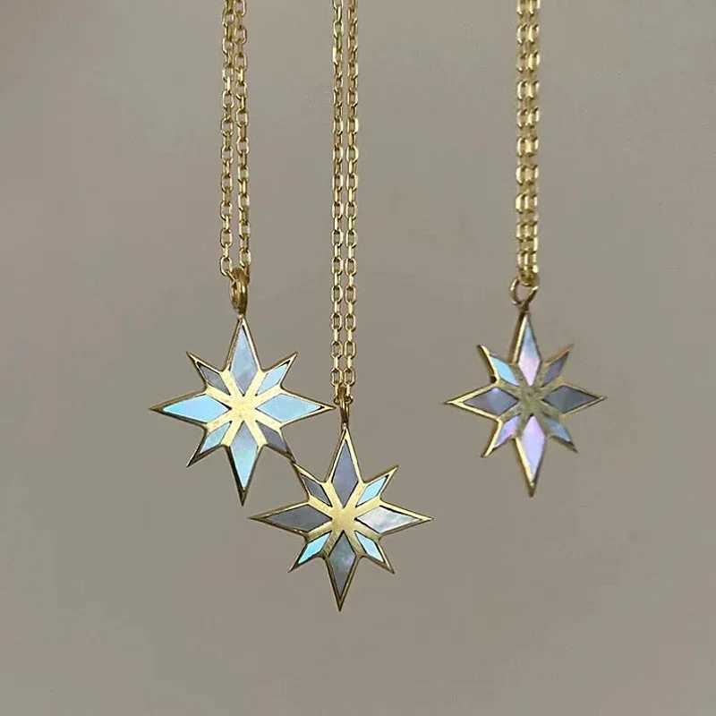 Train Stainl Steel Pendant Necklace Shell Inlay Exquisite Shinny Necklace for Women Waterproof Jewelry Gift XJ250524