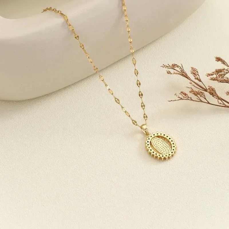 European and American Fashion and Gorgeous Womens All Sky Star Micro Inlaid Colorful Zircon Virgin Mary Hollow Necklace XJ250524