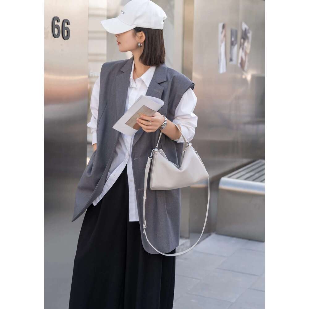 Designer Bags 2025 Genuine Leather Fashion Women Shoulder Crossbody Gray Bag Yellow Designer Soft Cowhide Ladie Handbag Female Apricot White Luxury Ba