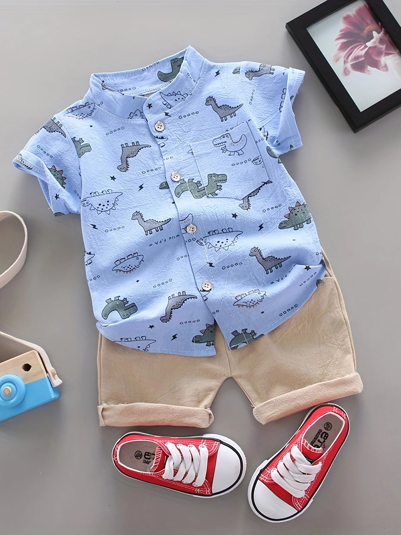 Infant and toddler summer full print small dinosaur pattern short sleeved shorts set outdoor standing collar shirt fashionable 250517z