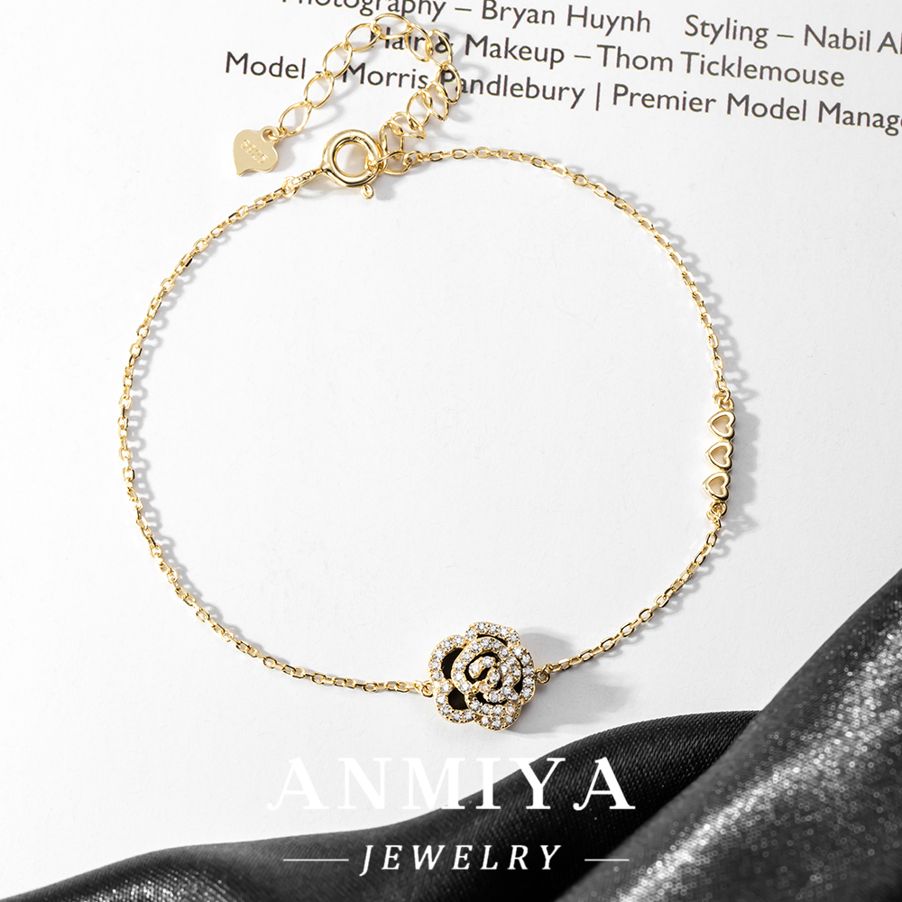 wholesale contemporary silver jewelry 925 clover bracelet with floral and heart design stackable for everyday wear