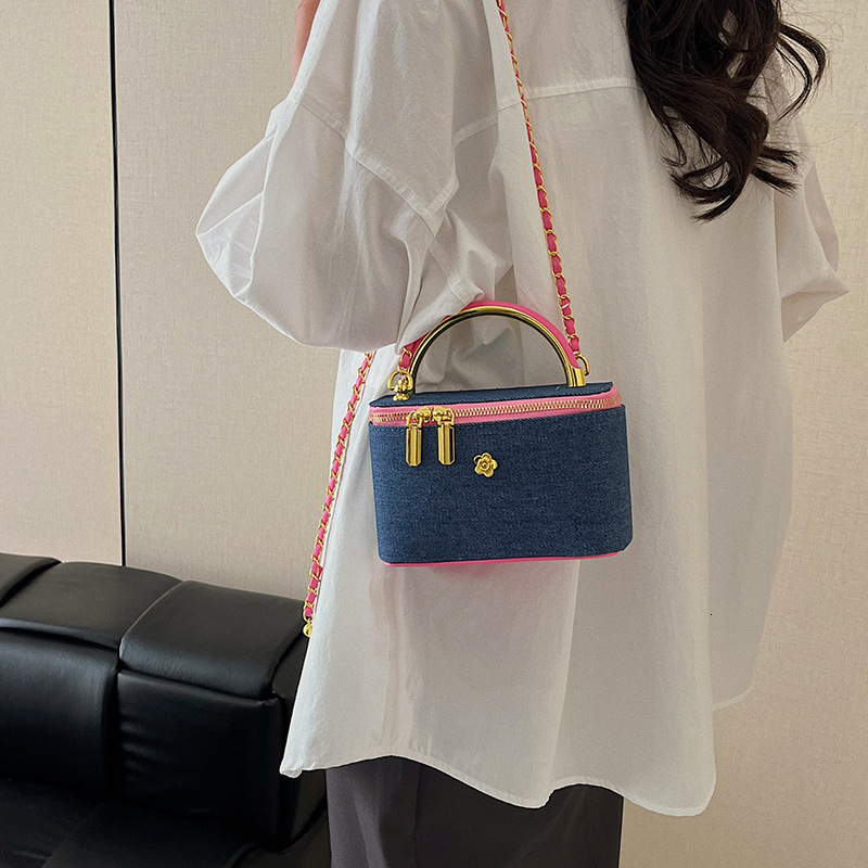 New Fashion Korean trend Women's Handbag, New Fashion Shoulder Bag Designer, Daily Commuting Fashion Women's Crossbody Bag