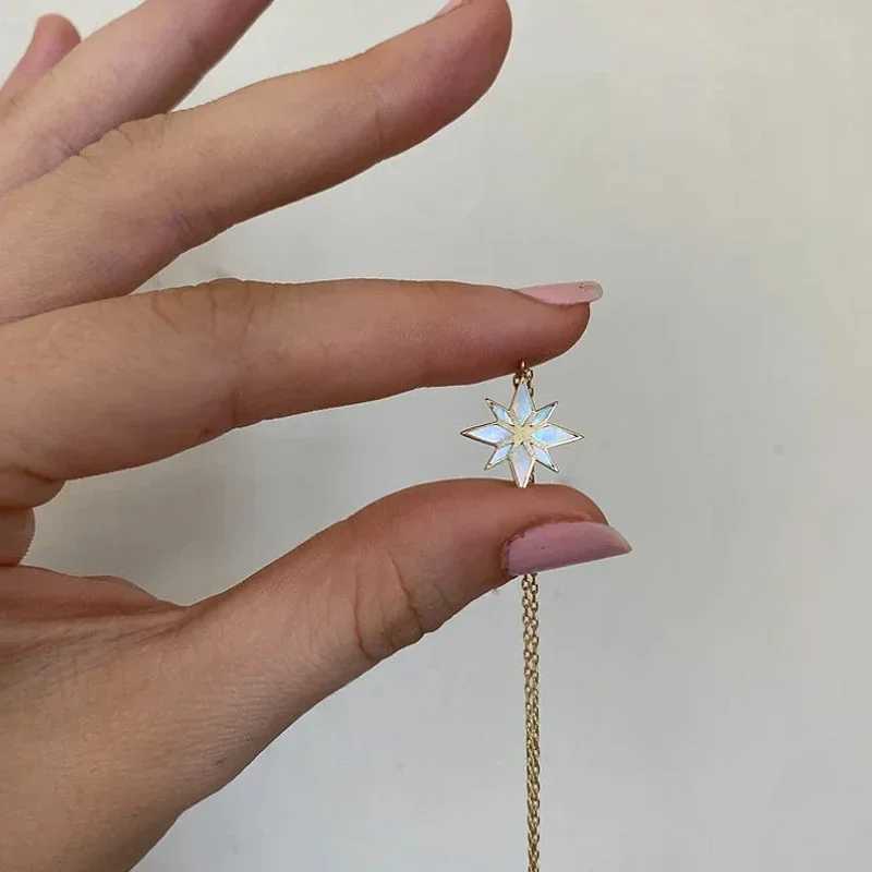 Train Stainl Steel Pendant Necklace Shell Inlay Exquisite Shinny Necklace for Women Waterproof Jewelry Gift XJ250524