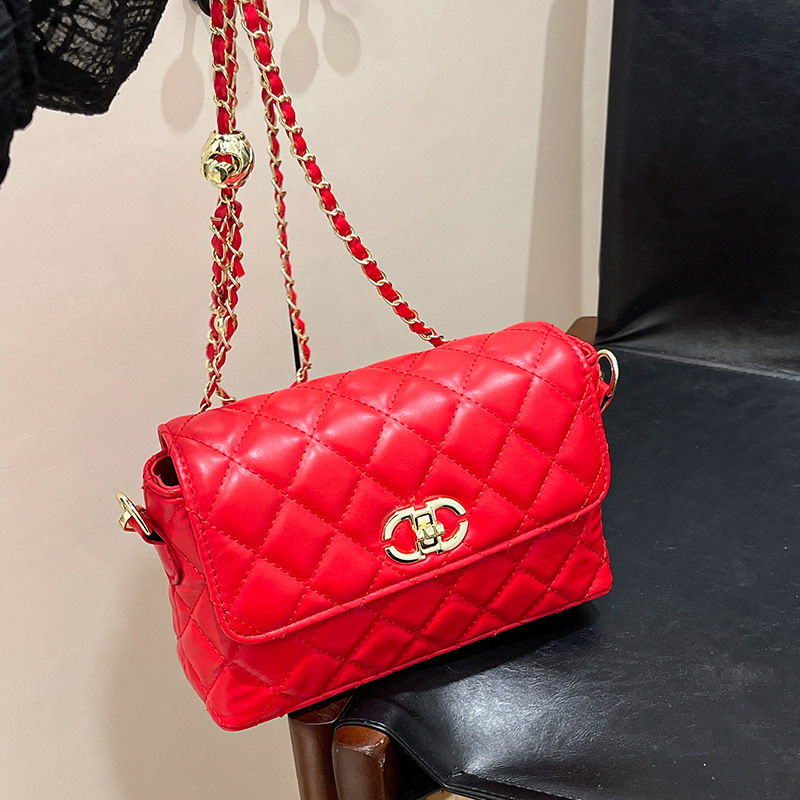 hot free shipping shoulder bags for woman casual fashionable outdoor classic vintage black white pink red flap pocket