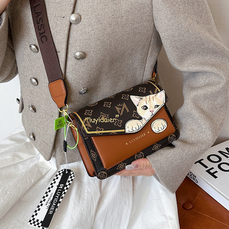 Free Shipping Designer Bag Women's Super Popular Trendy Handbag Fashionable Single Shoulder Crossbody Bag Cartoon Cat Wide Shoulder Strap Small S