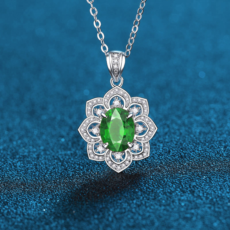 Vintage-inspired Ruby, Blue, and Green Simulated Gemstone Necklace with S925 Silver Pendant, Stylish and Elegant Design, Perfect Gift for Best Friends