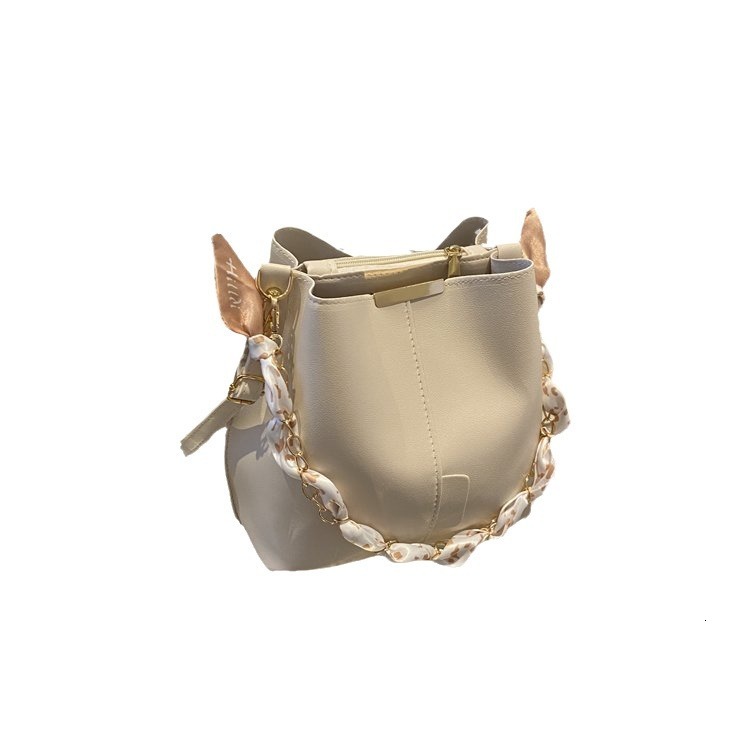 Women's trend solid color underarm shoulder chain bag, fashionable women's bag, designer fashion shoulder bag, women's crossbody bag