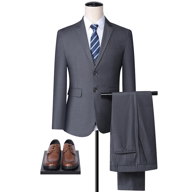 63 Autumn suits for men and women, same style, large size suits for men