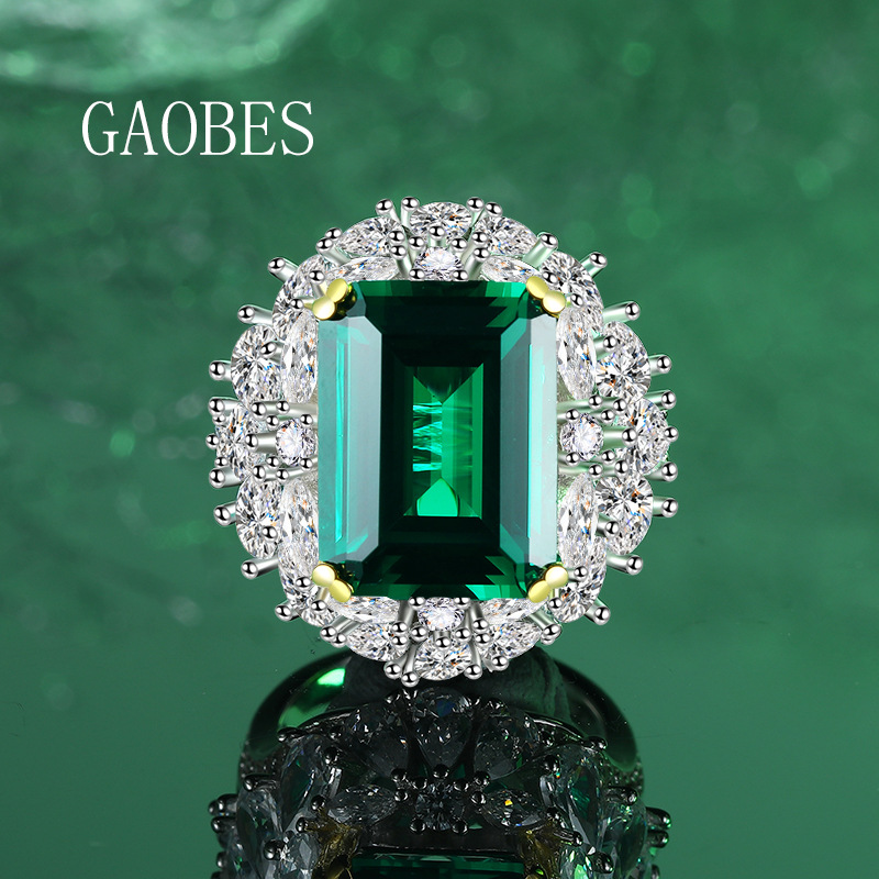 Luxury S925 Sterling Silver Green Gemstone Ring for Women, Featuring Emerald Design and High-Quality Silver, Ideal for Fashion and Special Occasions