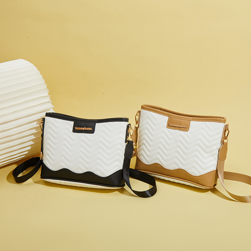 New Fashion Wave fashion Pattern Women s Small fashion Fragrant Bag Large Capacity Women s Shoulder Bag Designer Fashion Women s Crossbody Bag