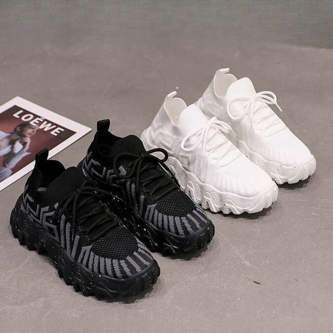 Summer New Breathable And Fashionable Dad Shoes, Female Designer Shoes, 2025 Model, Sponge Cake Thick Soled Casual Sports Round Toe Flying Woven Shoes