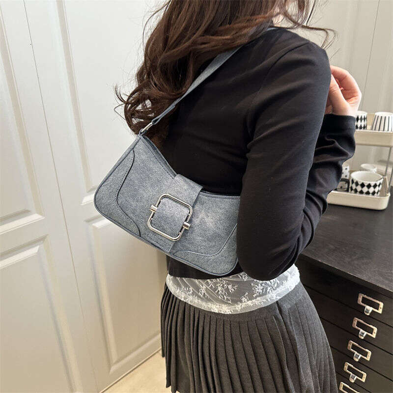 Niche Design Trending Baguette Underarm for Women 2025 New Spring Summer Fashion Versatile Shoulder Crossbody Bag