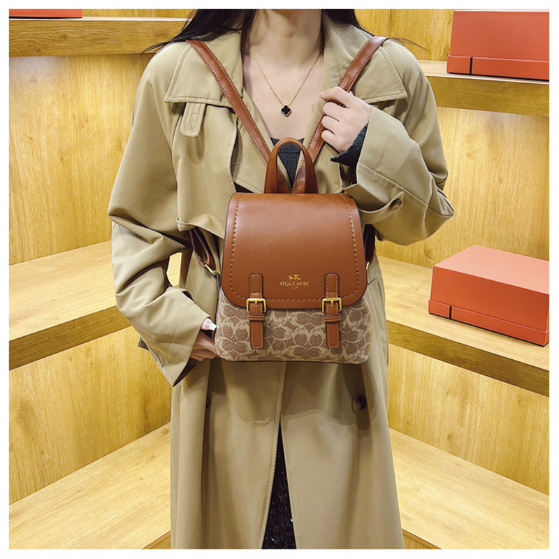hot free shipping Backpack Style for woman casual handbag outdoor classic vintage black white brown coffee Fashion Bags