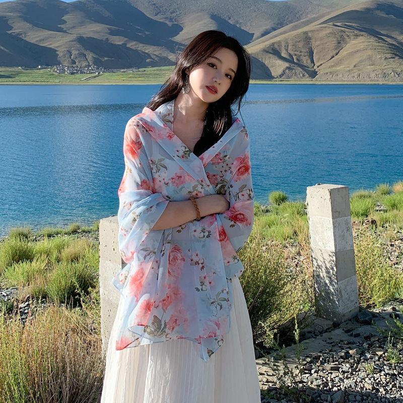 K826 Korean version of the new silk scarf women's summer seaside vacation sun protection shawl travel printed gauze chiffon beach towel scarf