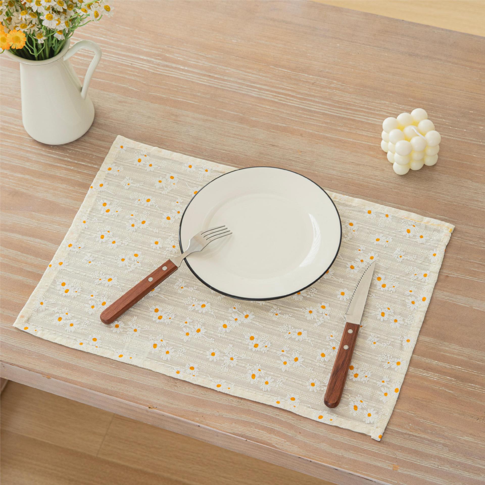 B378 Small Fresh Cotton and Linen Tablecloth Small Daisy Pastoral Student Dormitory White Dust-proof Non-slip Decorative Cloth Coffee Table Cover