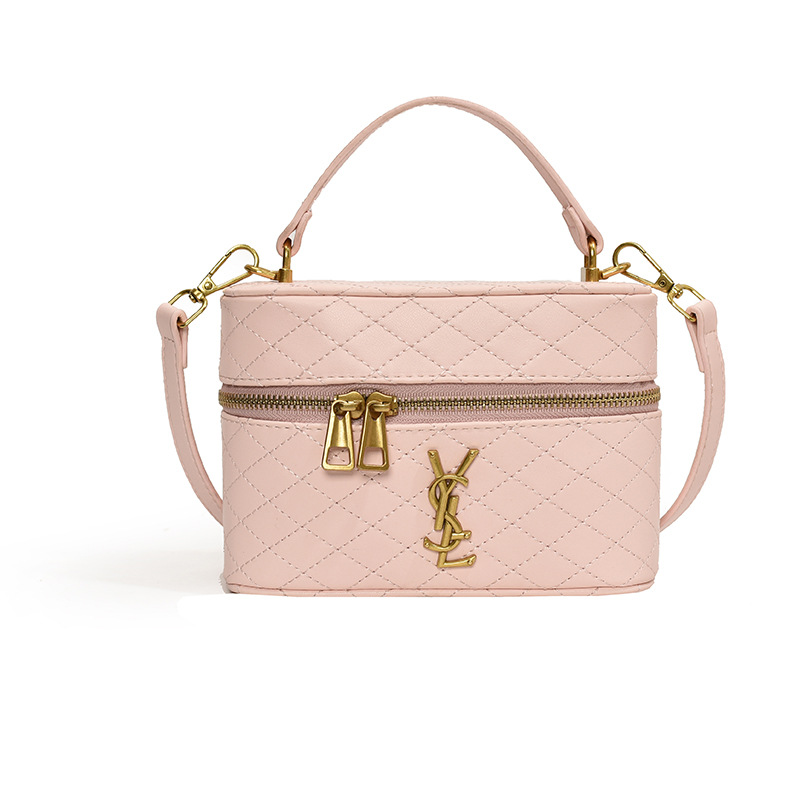 new European and American fashion small square shoulder bags for women saddle bags Chanel style sheepskin chain messenger bags horn shaped